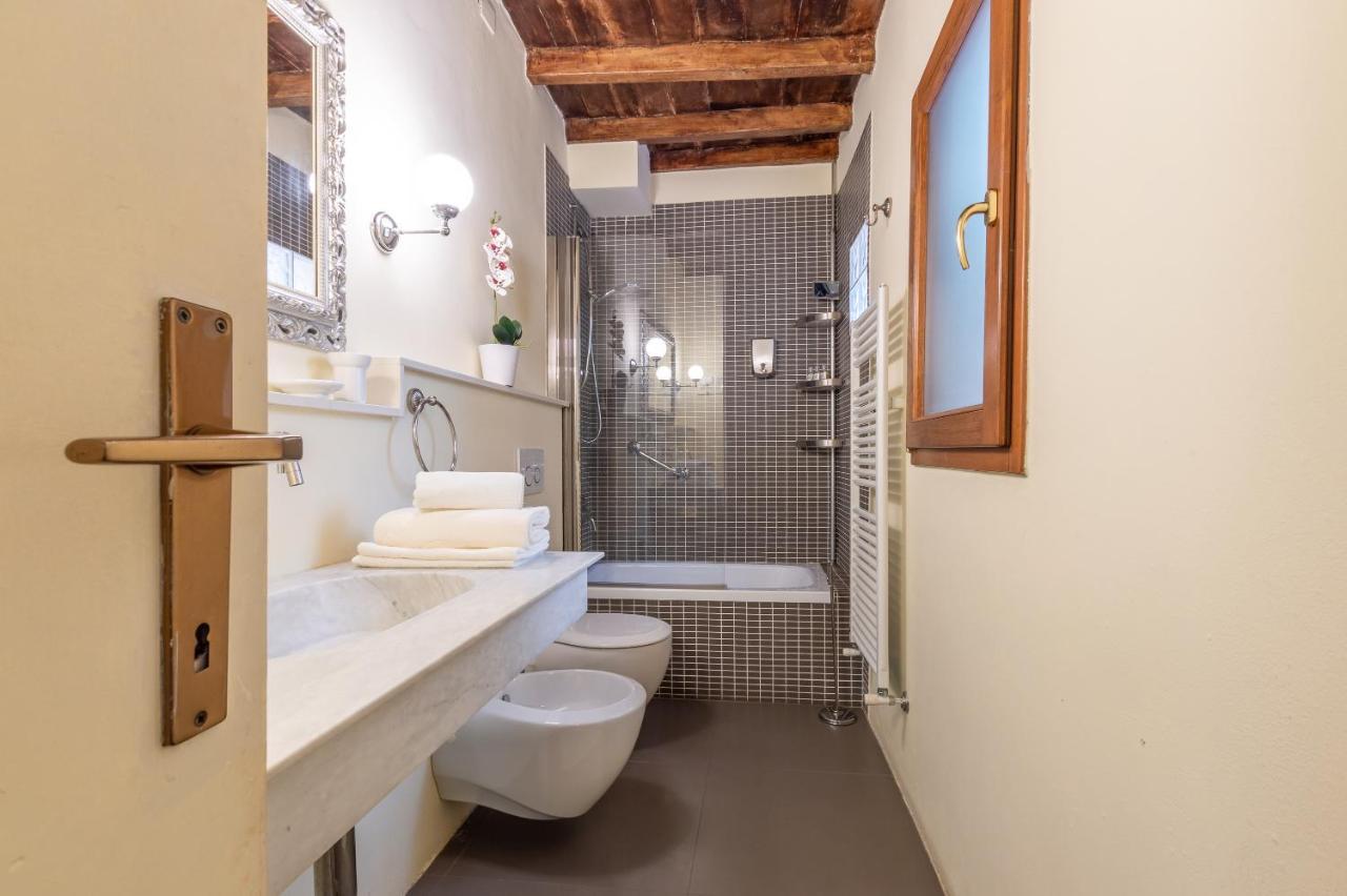 Romantic Apartment Florence